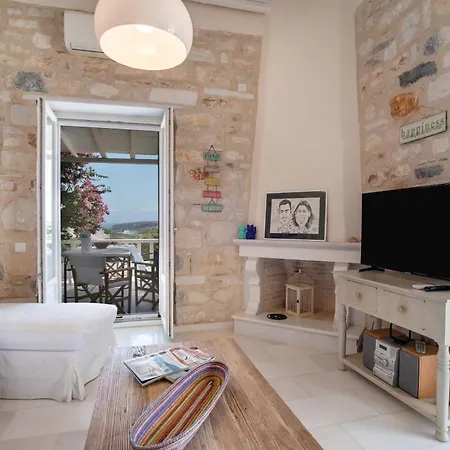 Nena's Cycladic Feriehus *