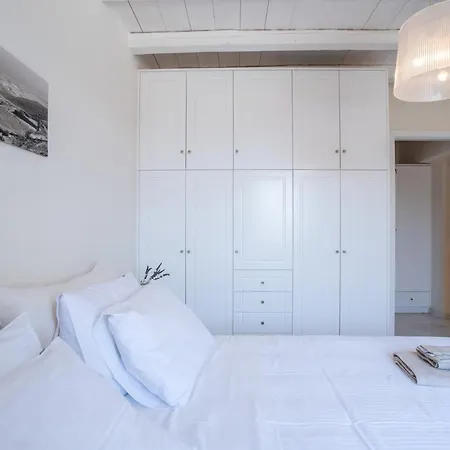 Nena's Cycladic Holiday home Naxos City