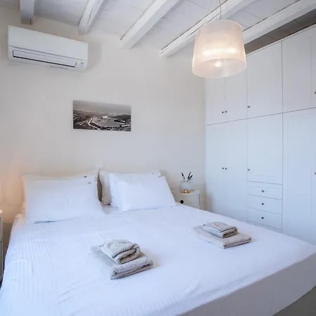 Nena's Cycladic Naxos City